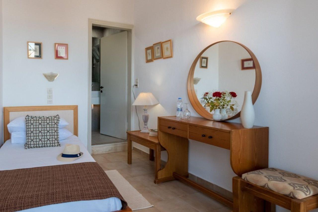 Dedalos Hotel Malia Exterior foto